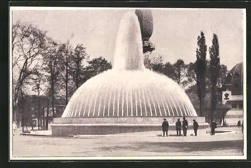 AK Antwerpen, Internationale Tentoonausstellung, Riesiger Springbrunnen