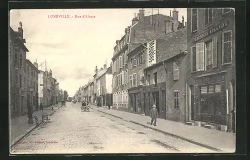 AK Lunéville, Rue d`Alsace, Strassenpartie