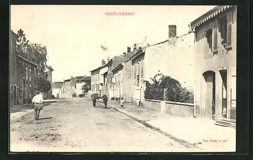 AK Saint-Clement, Une Rue