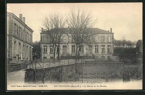 AK Neufmaisons, la Mairie et les Ecoles