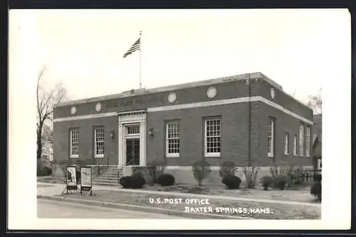 AK Baxter Springs, KS, US Post Office