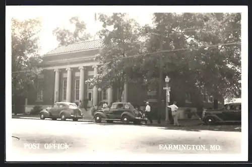 AK Farmington, MO, Post Office