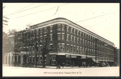 AK Niagara Falls, NY, International Hotel