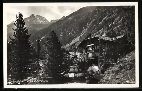 Foto-AK Grinzling, Neubreitlahner im Zillertal, Unterkunftshaus