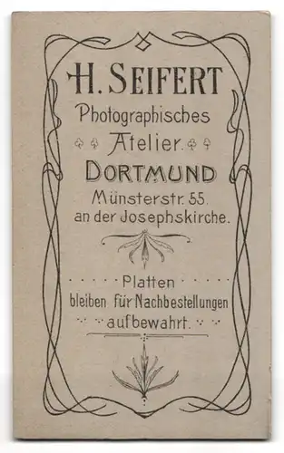 Fotografie Atelier H. Seifert, Dortmund, Münsterstrasse 55, Bürgerliches Paar im Sonntagsstaat
