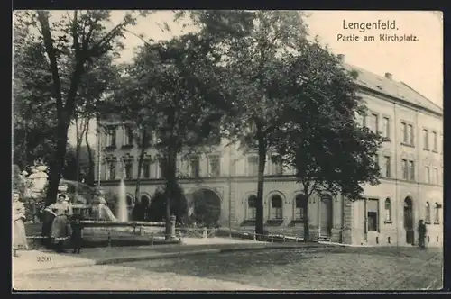 AK Lengenfeld, Partie am Kirchplatz