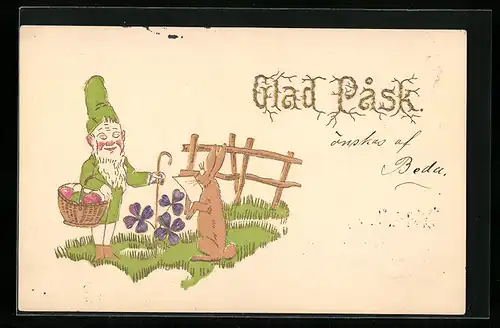 AK Zwerg steht neben einem Osterhasen