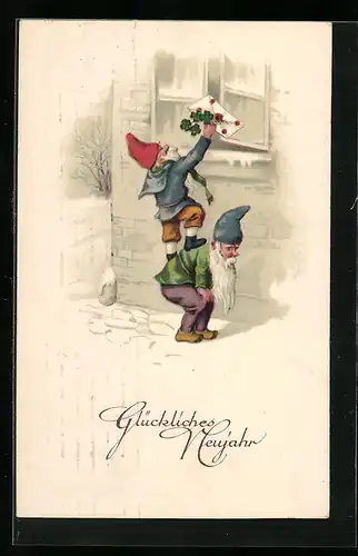 AK Zwerge bringen einen Brief ans Fenster