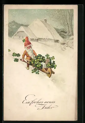 AK Zwerg mit Schubkarren voller Kleeblätter