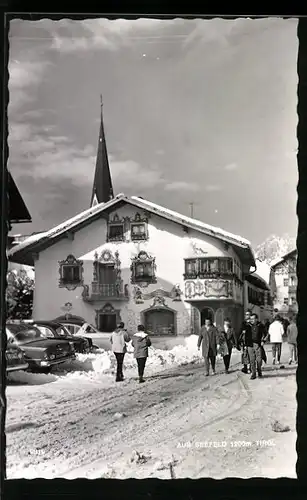 AK Seefeld, Ortspartie mit Tiroler Schmuckkastl