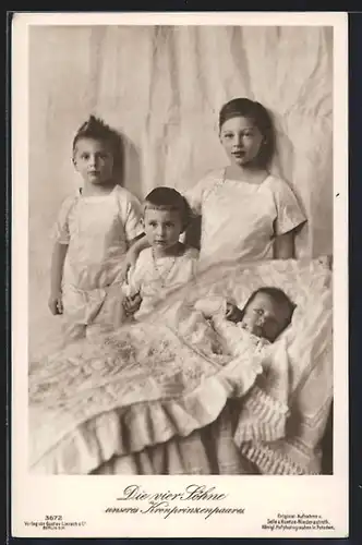 AK Kronprinz Wilhelm von Preussen mit seinen Brüdern beim Gruppenfoto