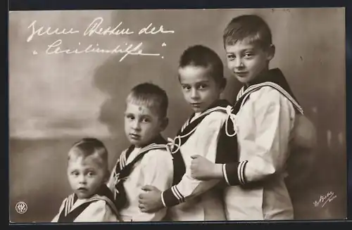 AK Die Söhne unseres Kronprinzenpaares als Matrosen