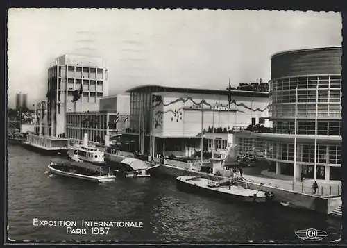 AK Paris, Exposition internationale 1937, Pavillons de Suisse et d`Italie