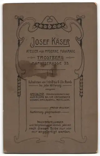 Fotografie Josef Kaser, Trostberg, Portrait Kommunikant mit Kerze und Gebetsbuch