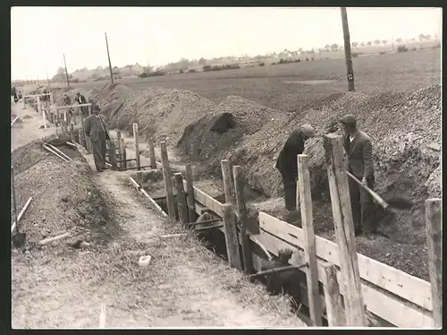 Fotografie Ansicht Rannersdorf, Bau des Liesingtal-Sammelkanals zwischen Kledering und Rannersdorf