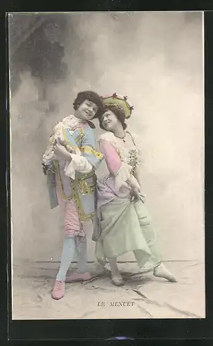 AK Elegantes Paar tanzt ein Menuet