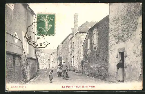 AK La Poote, Rue de la Poste