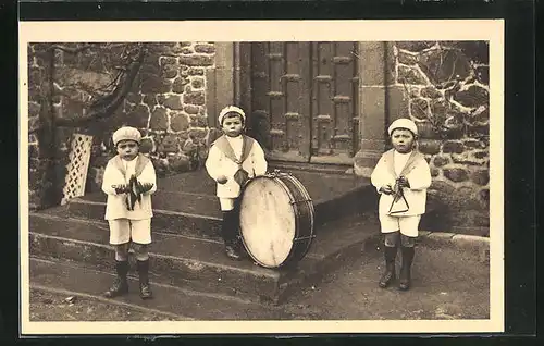 AK Saint-Fraimbault-de-Priéres, les Benjamins de la Fanfare des Orphelins de Saint-Georges-de-l'Isle, Bébés de 5 ans