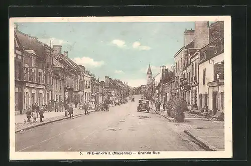 AK Pré-en-Pail, Grande Rue