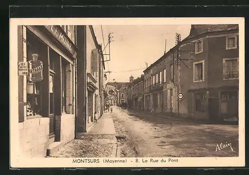 AK Montsurs, La Rue du Pont