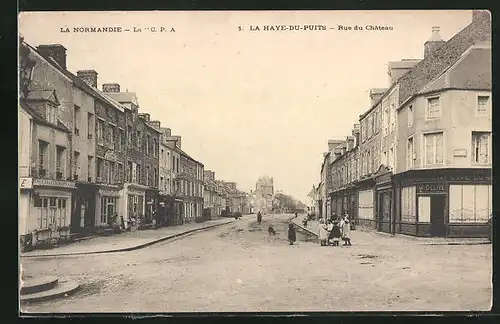 AK La Haye-du-Puits, Boutiques en Rue du Chateau