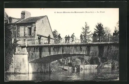 AK St-Hilaire-du-Harcouet, Le Pont, Fahrradfahrer