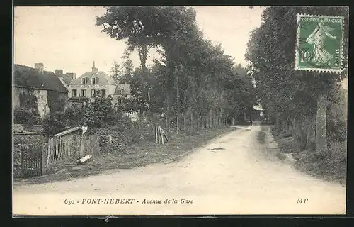 AK Pont-Hébert, Avenue de la Gare