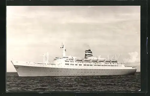 AK Passagierschiff SS Statendam der Holland-Amerika Linie im Hafen von New York