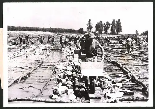 Fotografie Ansicht Arkansas, Baustelle zur Flutbekämpfung am Mississippi