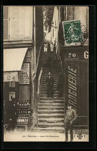 AK Sèvres, Les 144 Marches