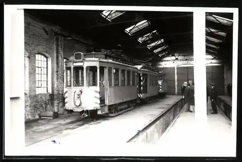 Fotografie P. Boehm, Ansicht Bielefeld, Strassenbahn-Triebwagen, Werkstatt-Zug im Depot