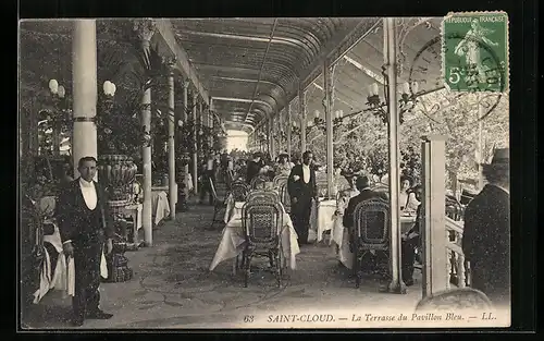 AK Saint-Cloud, La Terrasse du Pavillon Bleu