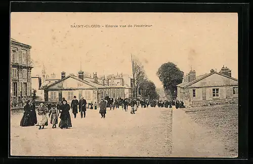 AK Saint-Cloud, Entrée vue de l`intérieur