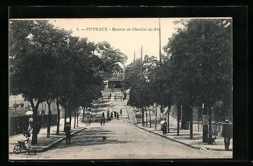 AK Puteaux, Boulevard Richard-Wallace, Monteée de la Gare