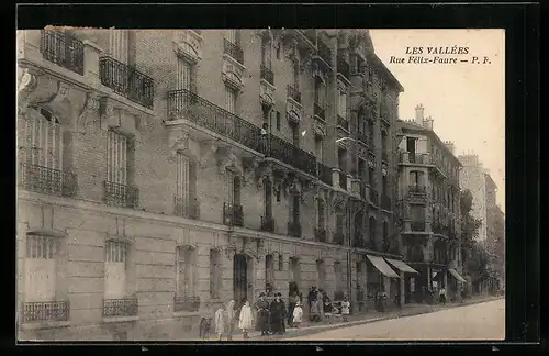 AK Les Vallées, Rue Félix-Faure