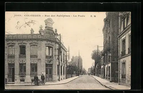 AK Colombes, Rue des Aubépines - La Poste