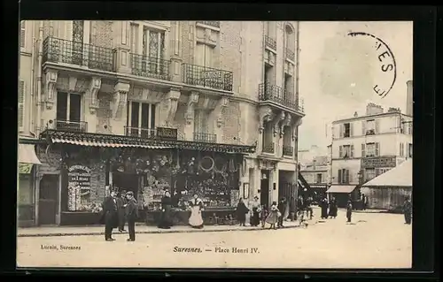 AK Suresnes, La Place Henri IV