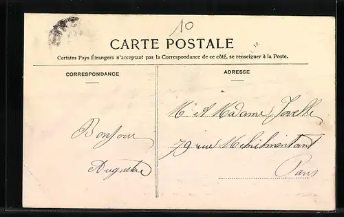 AK Suresnes, La Place Henri IV