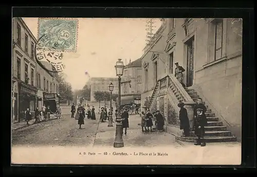 AK Garches, La Place et la Mairie
