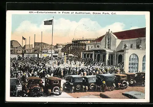 AK Ocean Park, CA, Entertainment in Front of Auditorium