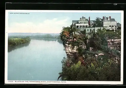 AK Chattanooga, TN, Bluffs of the Tennessee River