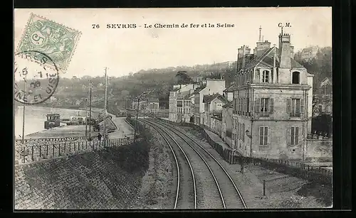 AK Sèvres, Le Chemin de fer et la Seine