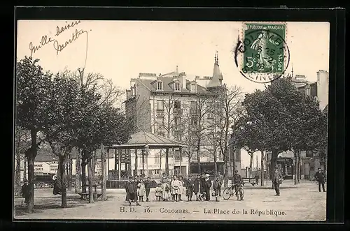 AK Colombes, La Place de la Republique et Pavillion