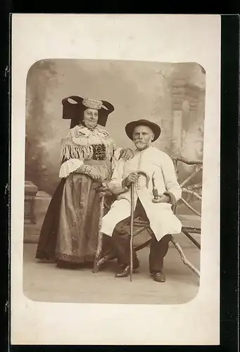 AK Älteres Paar in der Tracht von Schaumburg-Lippe