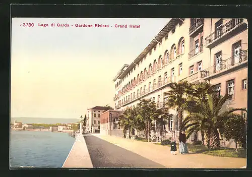 AK Gardone Riviera, Grand Hotel im strahlenden Sonnenschein