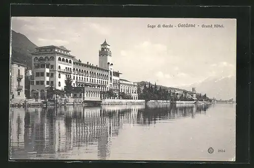 AK Gardone, Blick auf das Grand Hotel