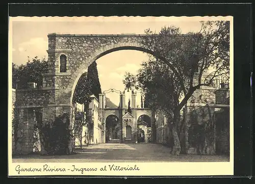 AK Gardone-Riviera, Ingresso al Vittoriale