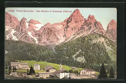 AK San Martino di Castrozza, Ortspanorama mit Gebirge
