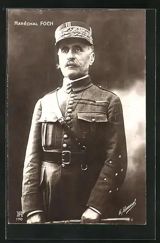 AK Marechal Foch in Uniform