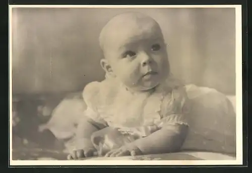 AK Prinses Irene von den Niederlanden als niedliches Baby im Taufkleidchen